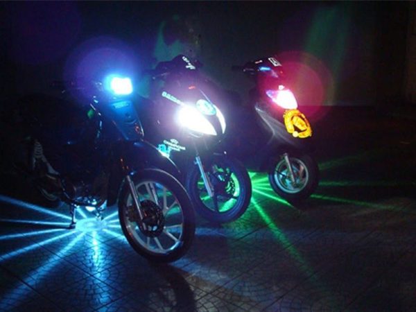 độ đèn led xe máy
