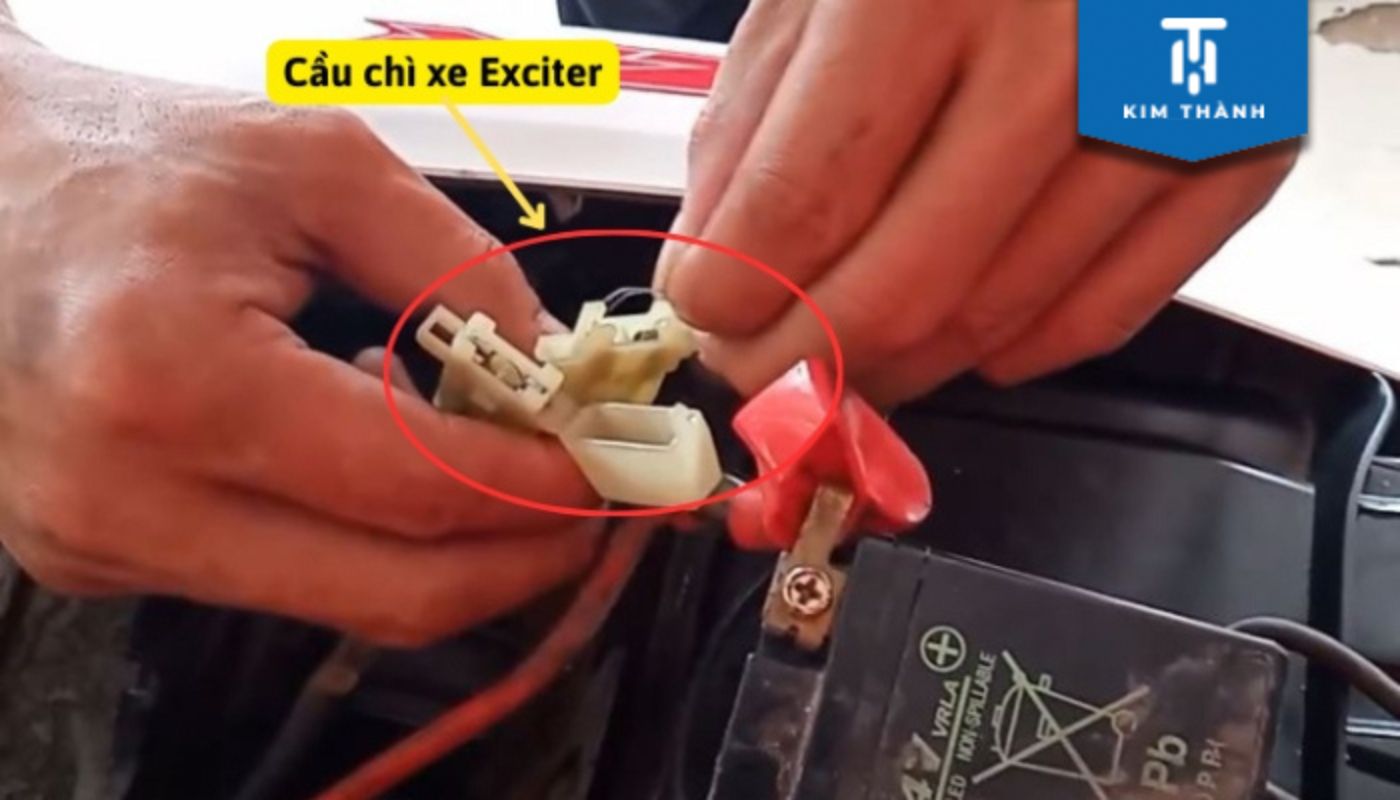 Exciter 150 đề không nổ do đứt dây điện, cầu chì